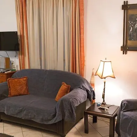Forest Cosy House - Amazing View Appartement Lagkadia